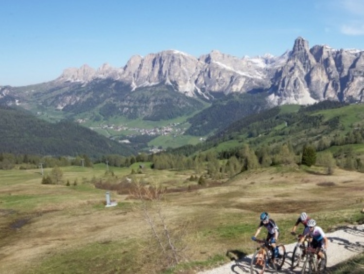 Rowerowe wydarzenia 2022 roku w Południowym Tyrolu i Dolomitach